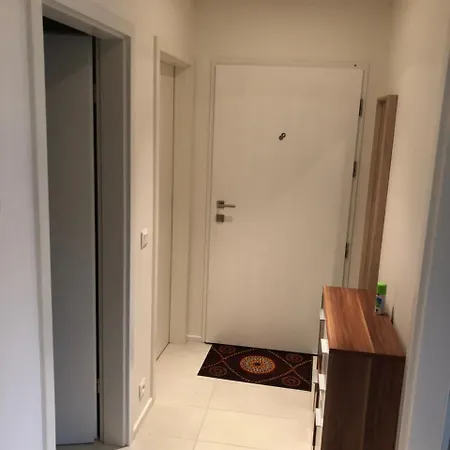 Nice Studio With Private Garden * Prague