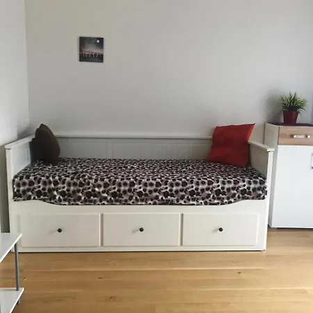 Nice Studio With Private Garden * Prague